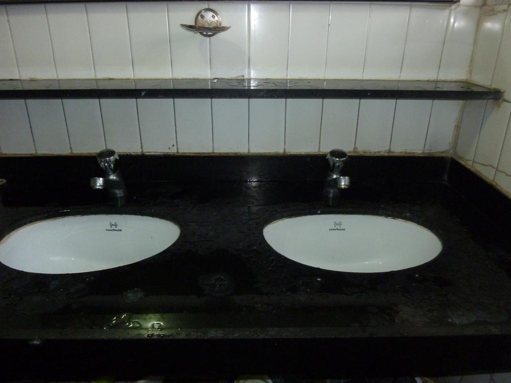 Yadgar Guest House Mumbai Exterior foto